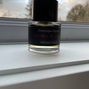 Carnal Flower by Frederick Malle. A few sprays missing. (Full Presentation).